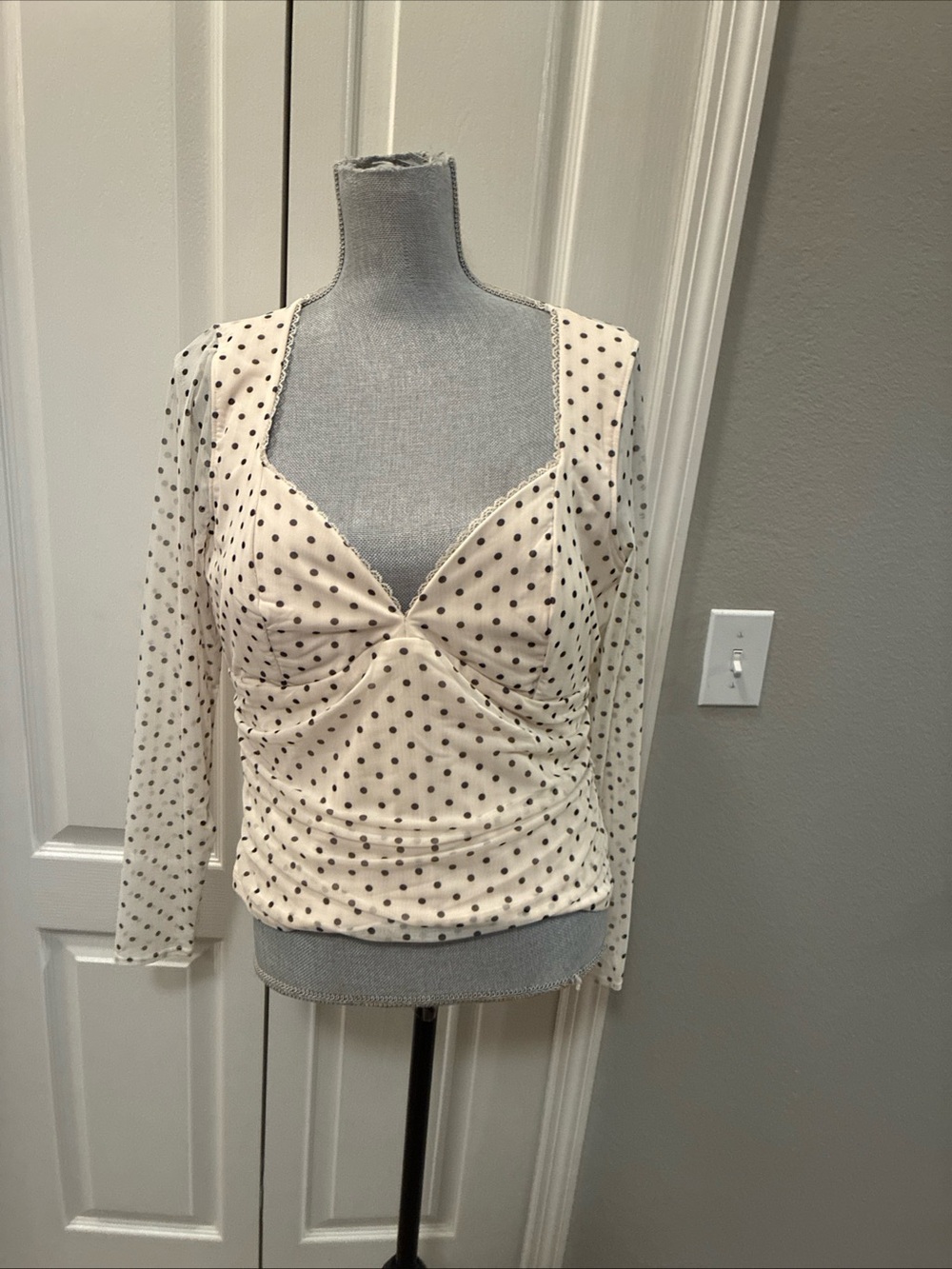 Abercrombie & fitch ladies polka dot top size XL